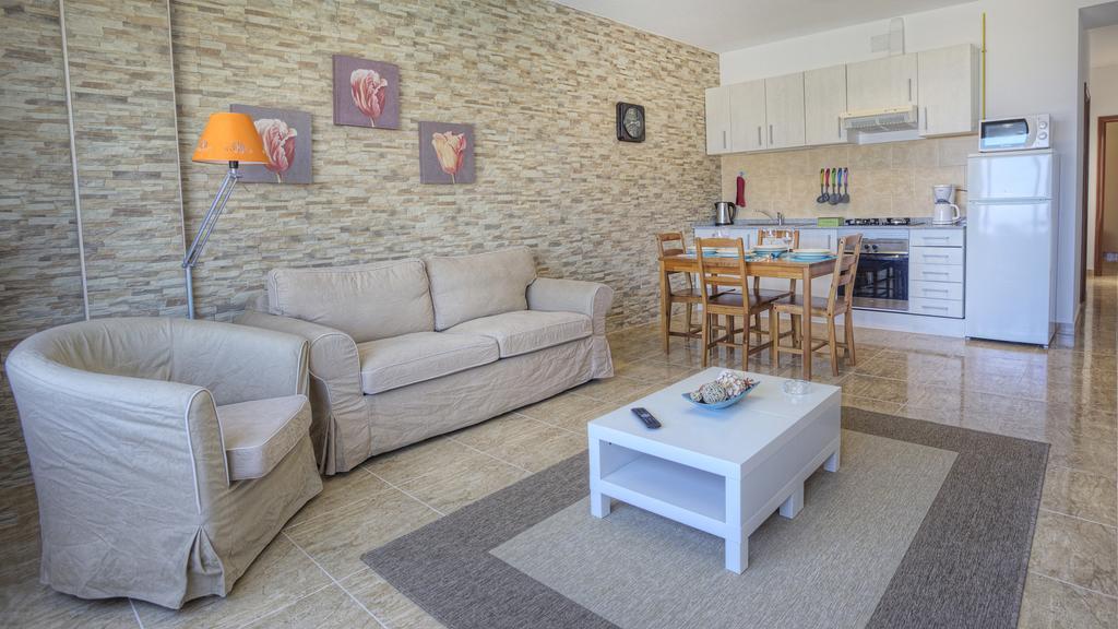 דירות פוארטו דל רוסריו Edificio Prieto Viv 2A מראה חיצוני תמונה